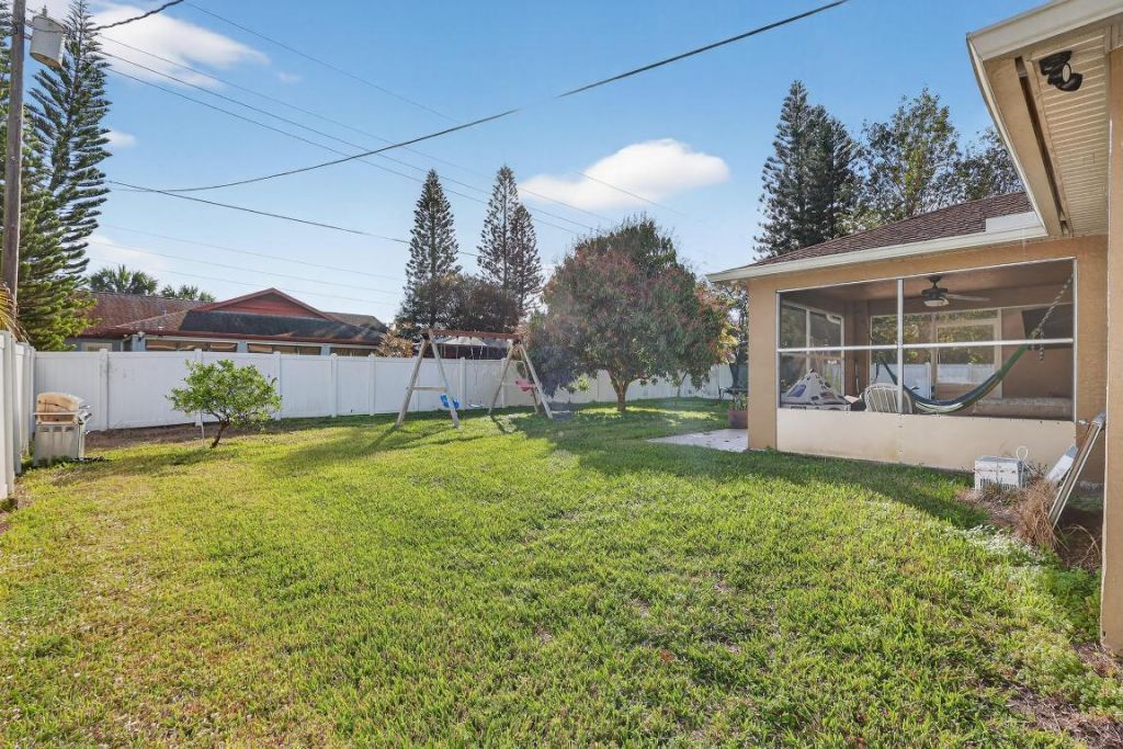 1121 SW Ivanhoe Street W, Port Saint Lucie, FL 34983 Photo