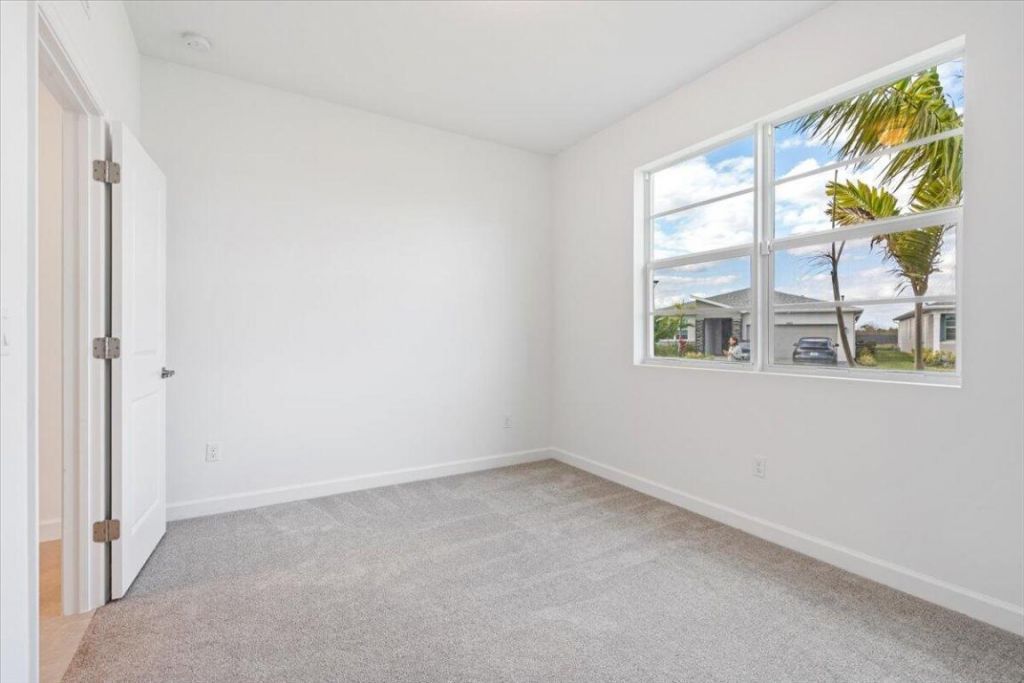 14300 SW Murney Way, Port Saint Lucie, FL 34987 Photo