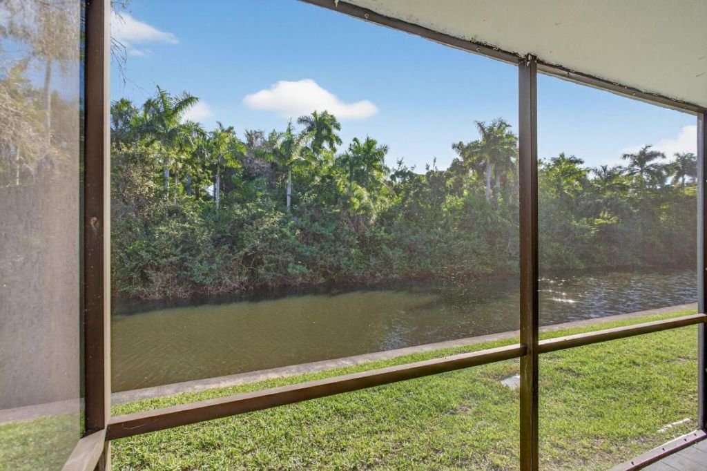 107 Royal Park Drive, Unit 1e, Oakland Park, FL 33309 Photo