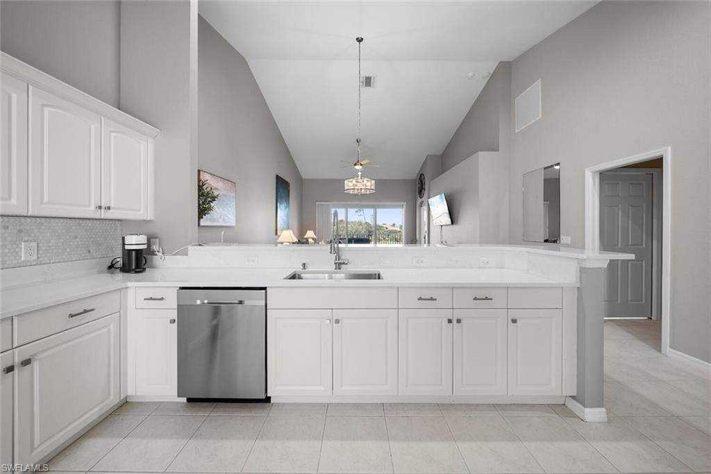 20060 Seagrove St, Unit 1807, Estero, FL 33928 Photo