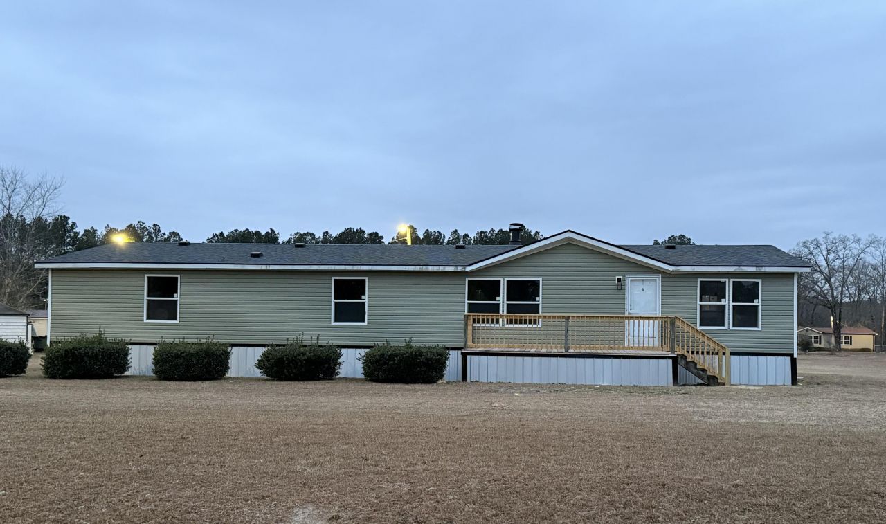 114 Perry Street Photo 1