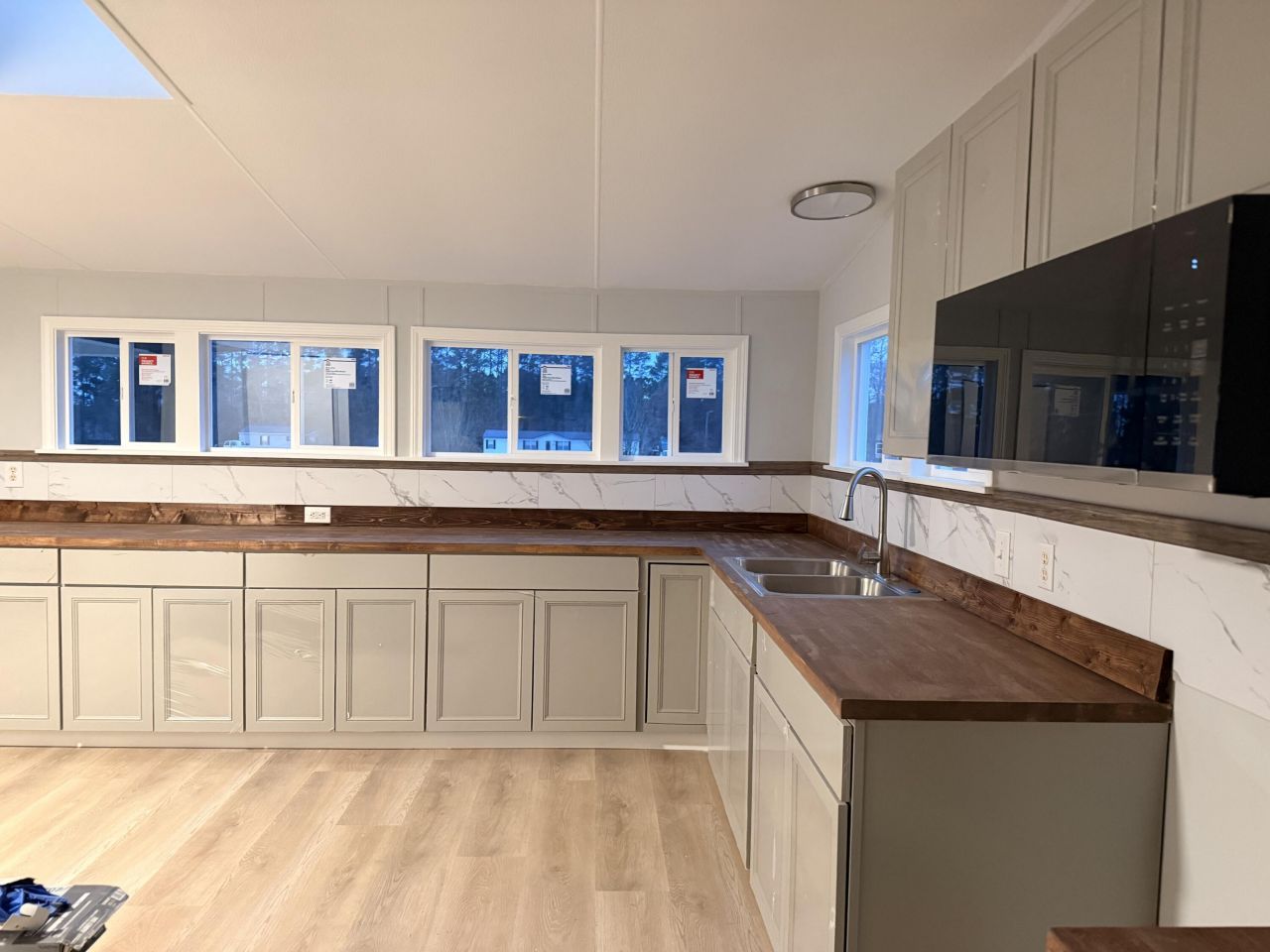 114 Perry Street Photo 2