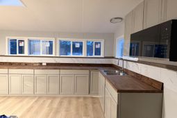 114 Perry Street photo 4