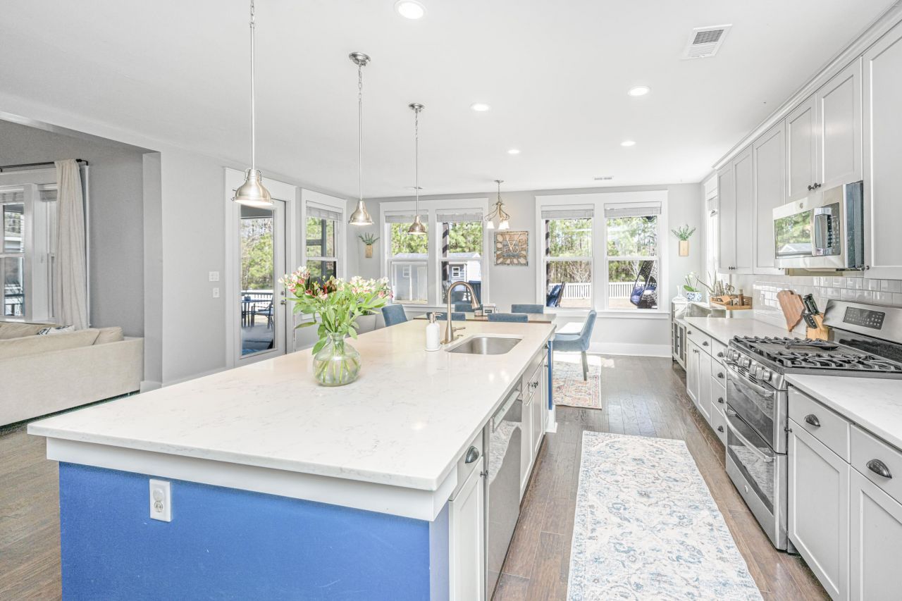 214 Warbler Way Photo 18