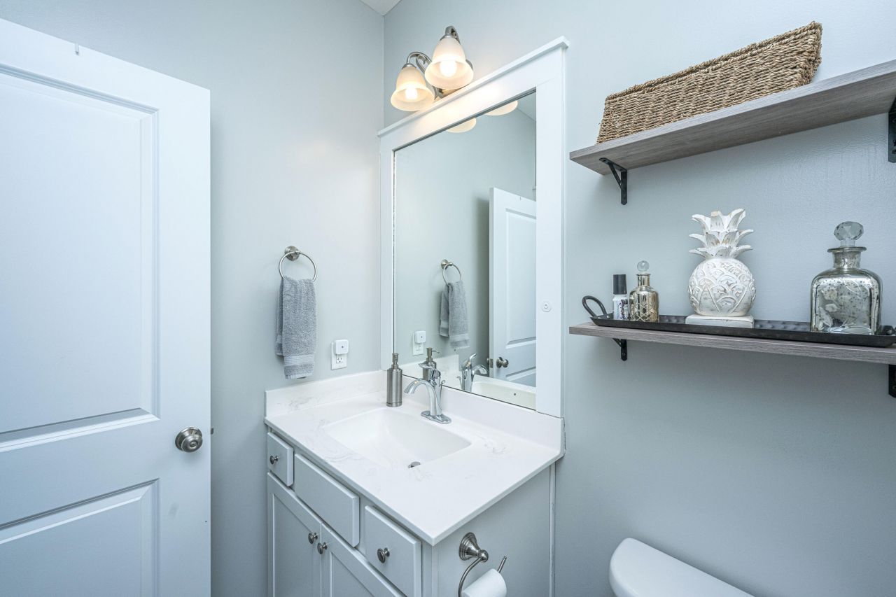 214 Warbler Way Photo 47