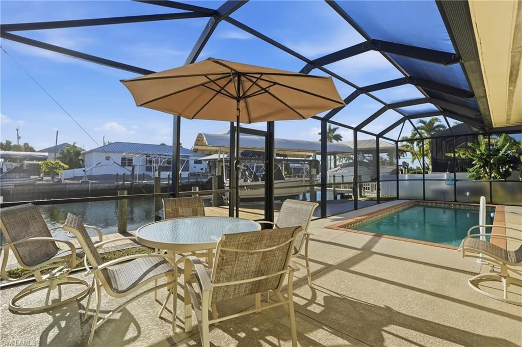 2821 Bruce St, Matlacha, FL 33993 Photo