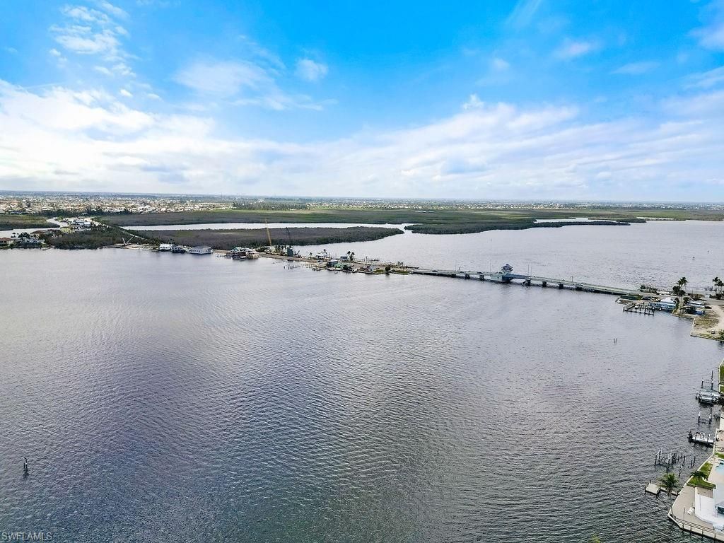 2821 Bruce St, Matlacha, FL 33993 Photo