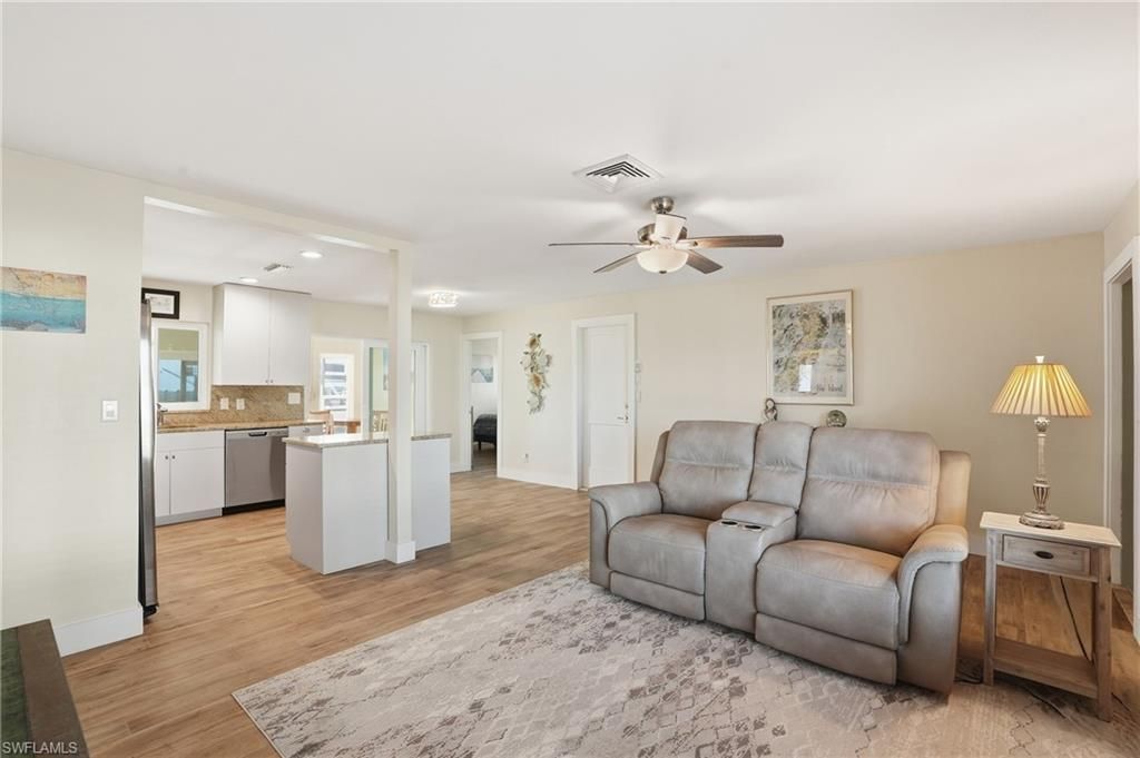 2821 Bruce St, Matlacha, FL 33993 Photo