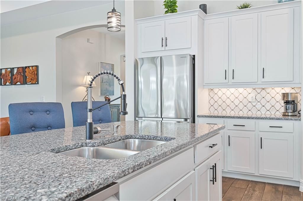 2070 Hickeys Creekside Dr, Alva, FL 33920 Photo