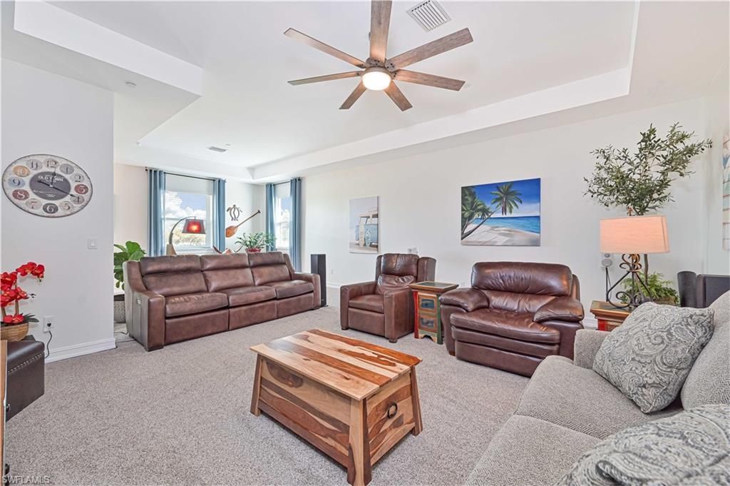 2070 Hickeys Creekside Dr, Alva, FL 33920 Photo