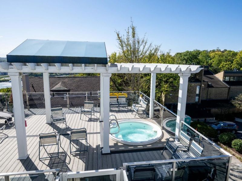 2200 Victory Parkway, Unit 2406, Cincinnati, OH 45206 Photo 19