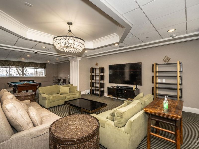 2200 Victory Parkway, Unit 2406, Cincinnati, OH 45206 Photo 22