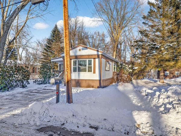 28 Stevens Drive, Concord, NH 03301