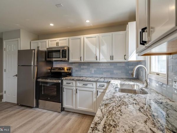 132 N MAIN STREET, BERNVILLE, PA 19506