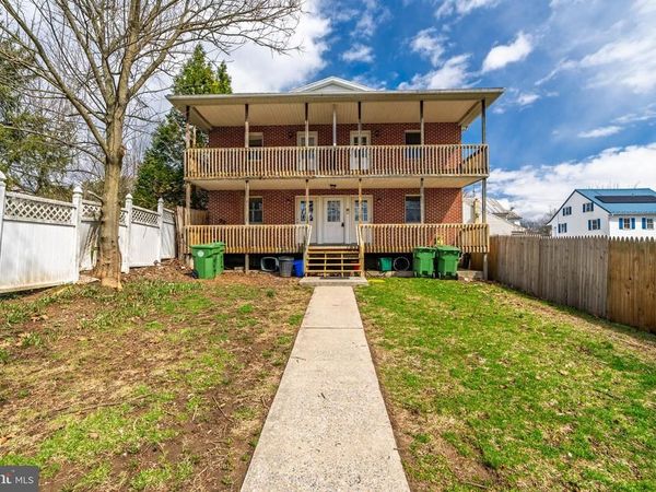 132 N MAIN STREET, BERNVILLE, PA 19506