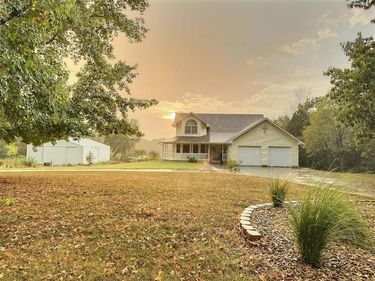 1704 S 155 Road, El Dorado Springs, MO 64744