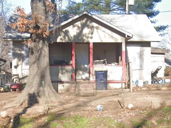 8716 Independence Avenue, Kansas City, MO 64125