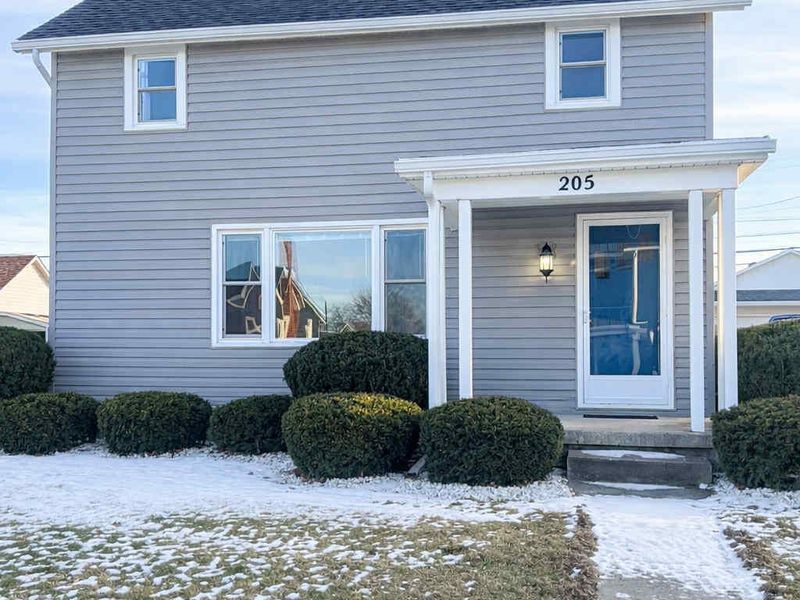 205 E College Street, Jackson Center, OH 45334 Photo 1