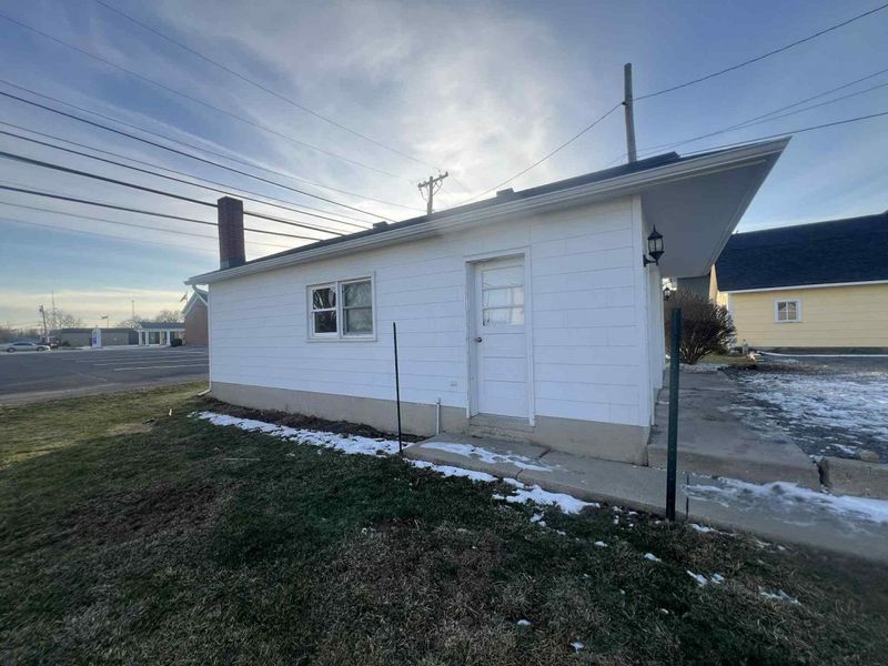 205 E College Street, Jackson Center, OH 45334 Photo 13