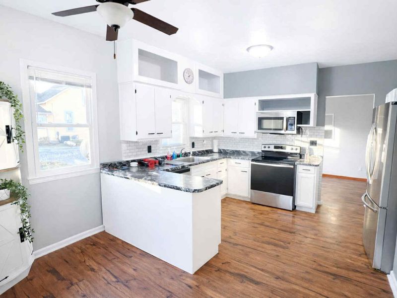 205 E College Street, Jackson Center, OH 45334 Photo 4