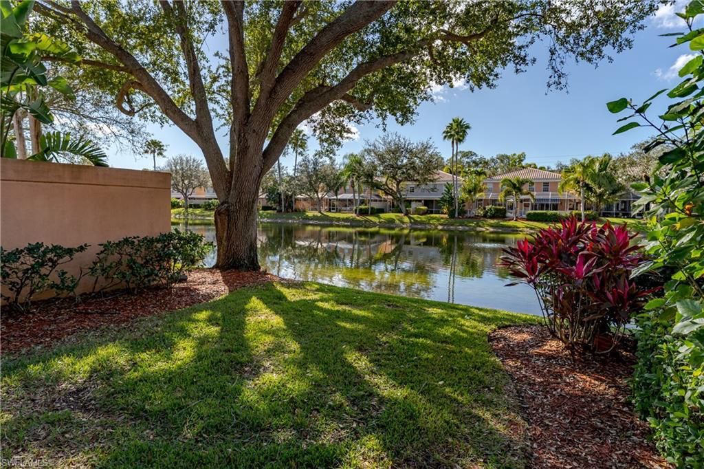 5353 Cove Cir, Naples, FL 34119 Photo