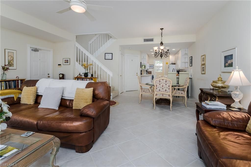 5353 Cove Cir, Naples, FL 34119 Photo