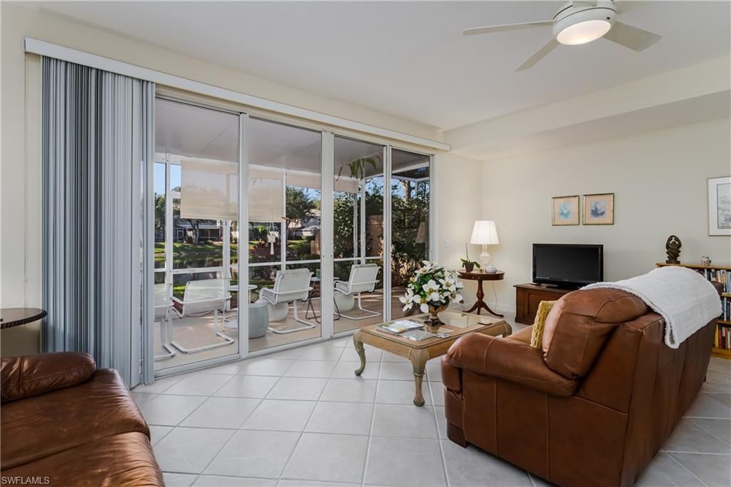 5353 Cove Cir, Naples, FL 34119 Photo