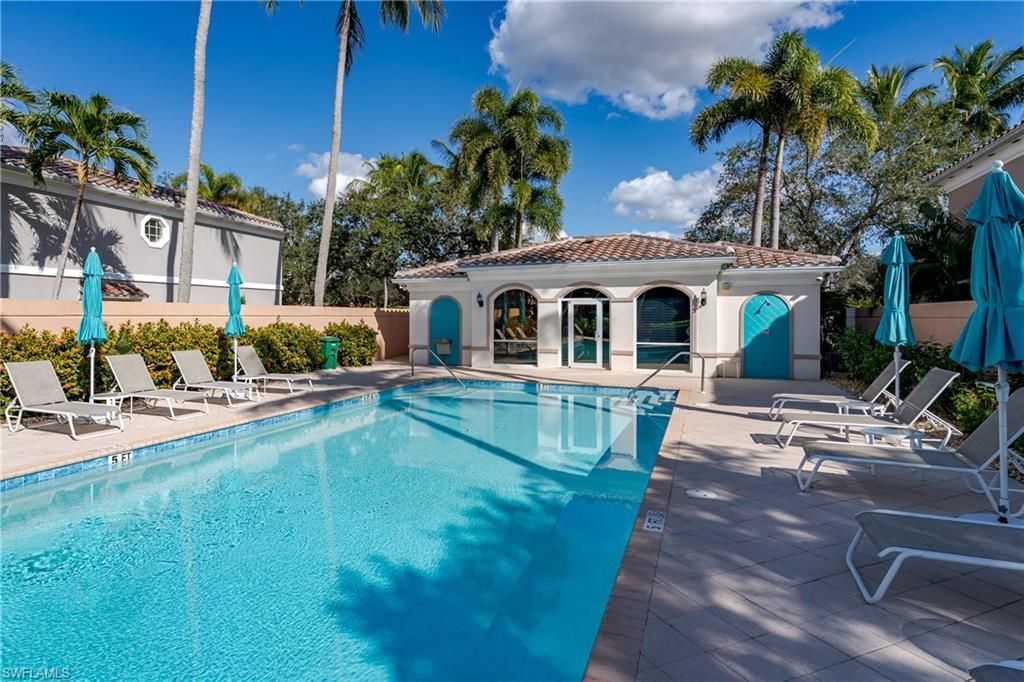 5353 Cove Cir, Naples, FL 34119 Photo