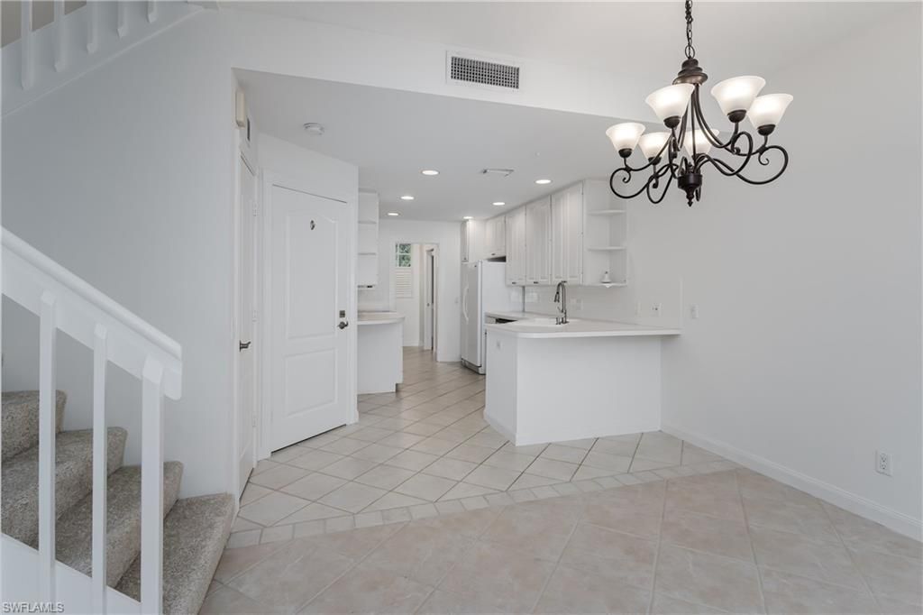 5353 Cove Cir, Naples, FL 34119 Photo