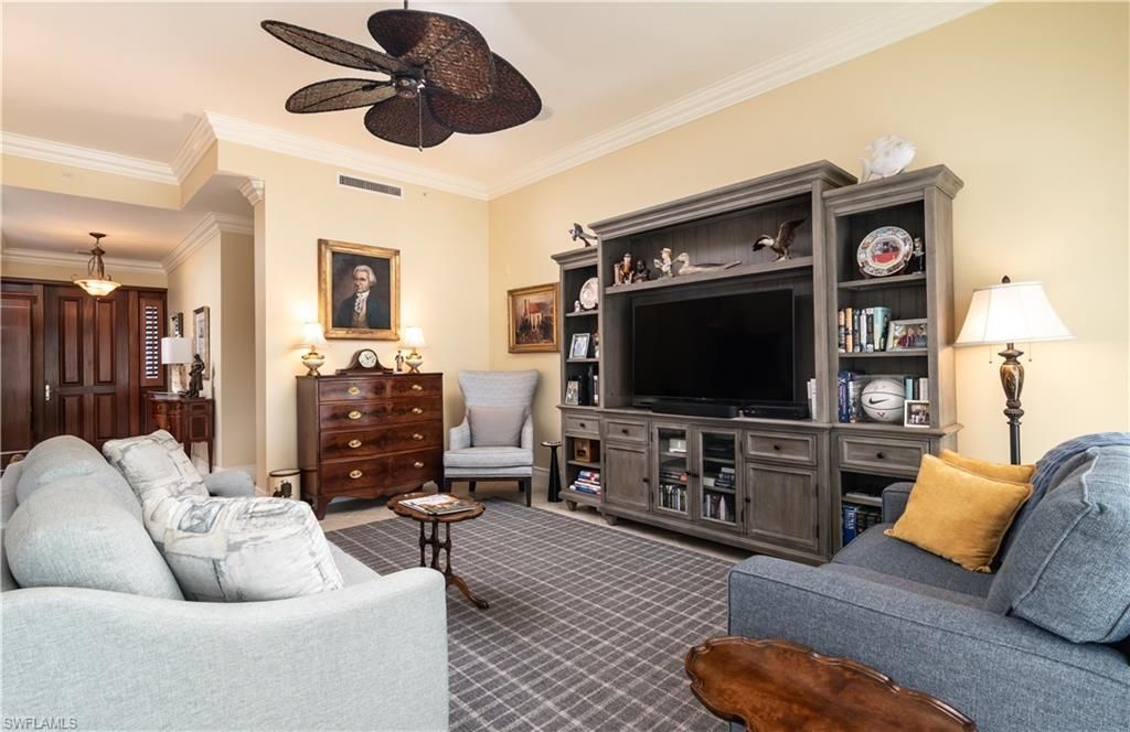 1400 Gulf Shore Blvd N, Unit 307, Naples, FL 34102 Photo