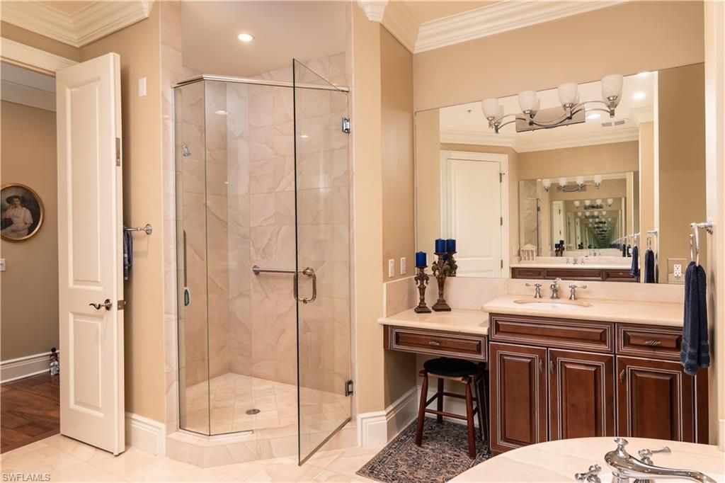 1400 Gulf Shore Blvd N, Unit 307, Naples, FL 34102 Photo