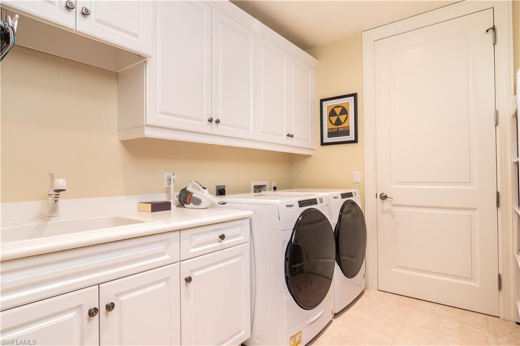 1400 Gulf Shore Blvd N, Unit 307, Naples, FL 34102 Photo