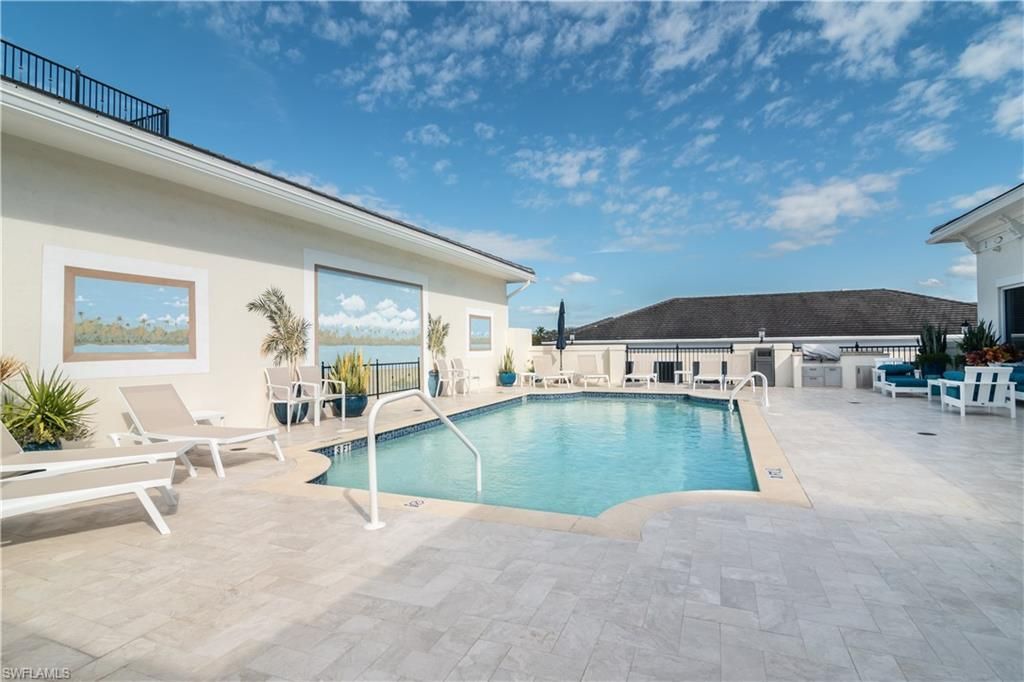 1400 Gulf Shore Blvd N, Unit 307, Naples, FL 34102 Photo