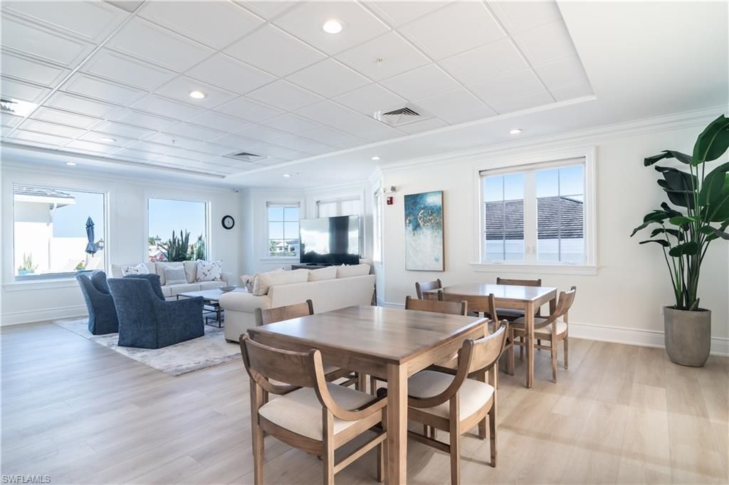 1400 Gulf Shore Blvd N, Unit 307, Naples, FL 34102 Photo