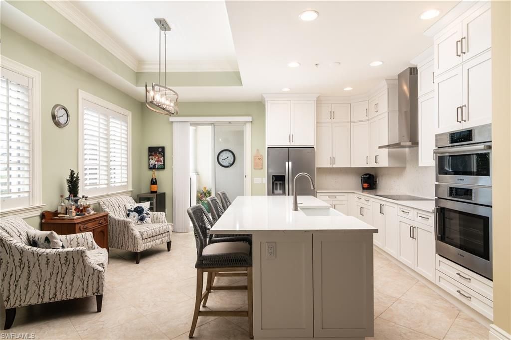 1400 Gulf Shore Blvd N, Unit 307, Naples, FL 34102 Photo