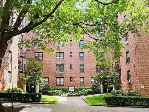 2 Windsor Terrace, Unit 4C, White Plains, NY 10601