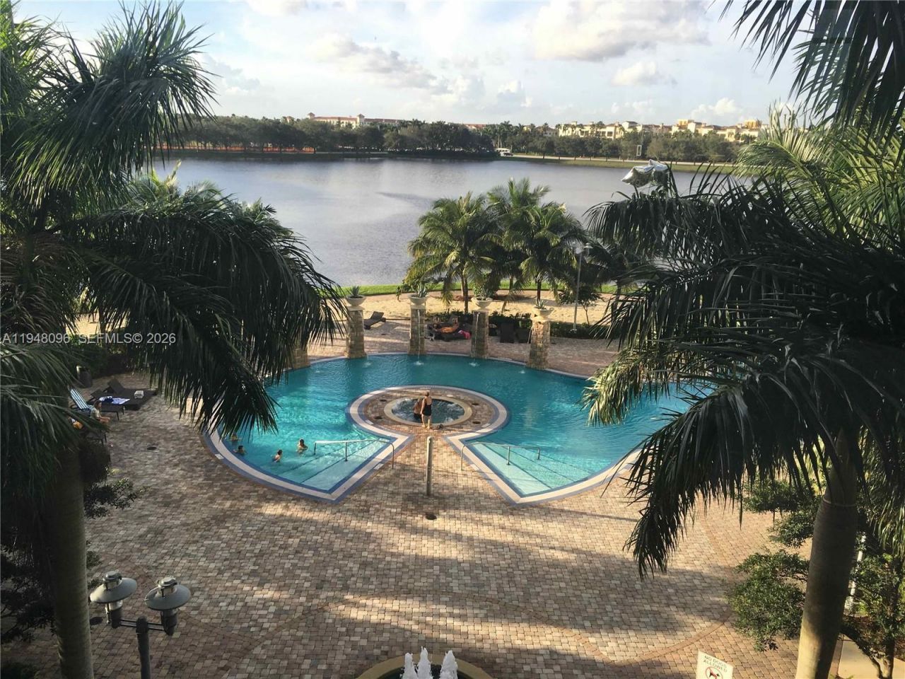 2641 N Flamingo Rd, Unit 1701N, Sunrise, FL 33323 Photo