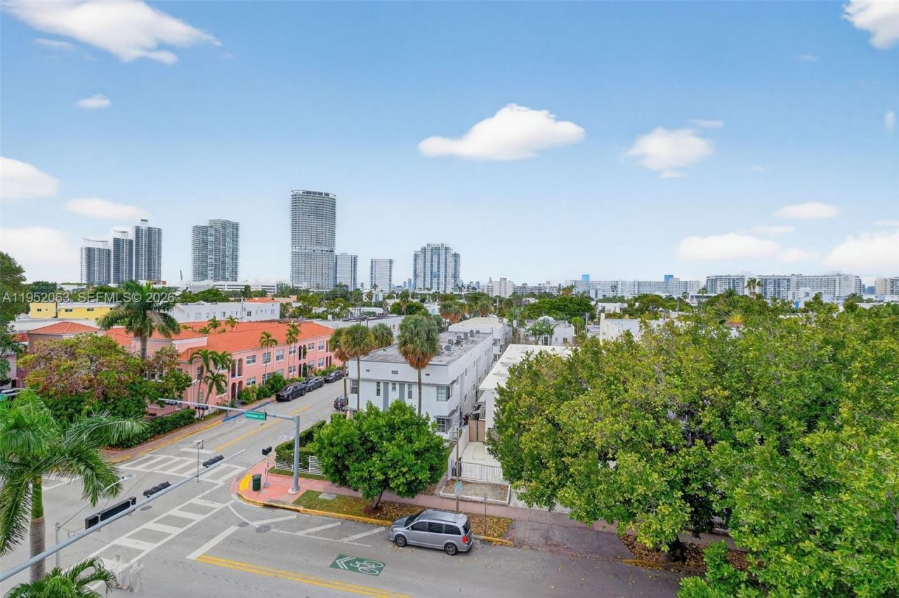 801 Meridian Ave, Unit PHB, Miami Beach, FL 33139 Photo