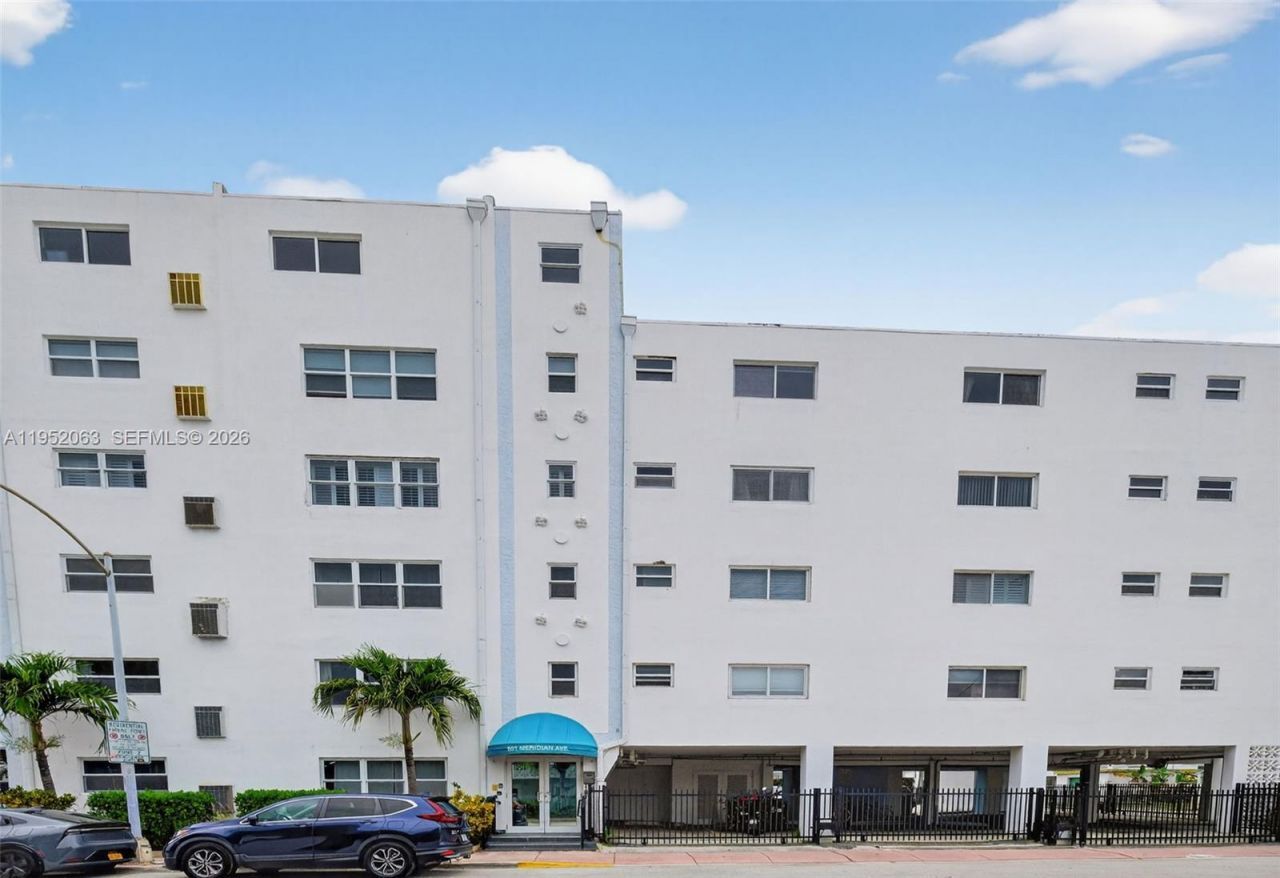 801 Meridian Ave, Unit PHB, Miami Beach, FL 33139 Photo
