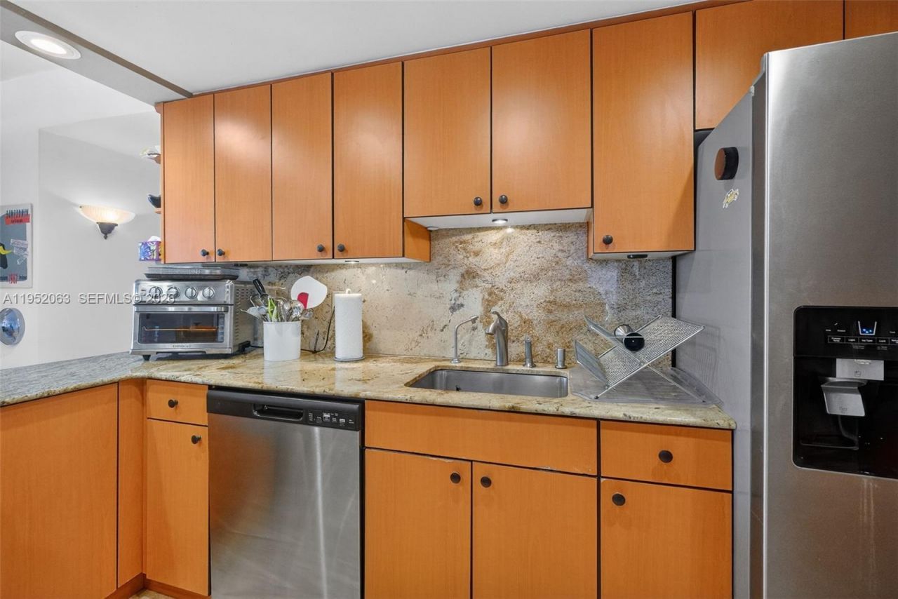 801 Meridian Ave, Unit PHB, Miami Beach, FL 33139 Photo