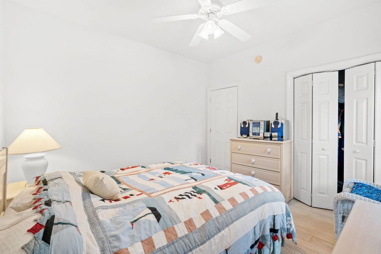 119 B 9th Ave. N Photo 19