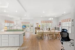 119 B 9th Ave. N photo 4