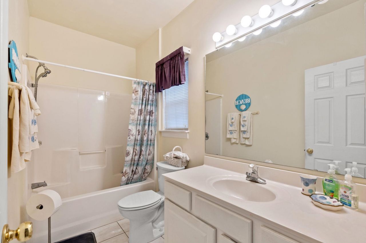 119 B 9th Ave. N Photo 20