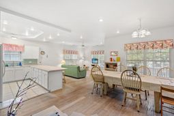 119 B 9th Ave. N photo 4