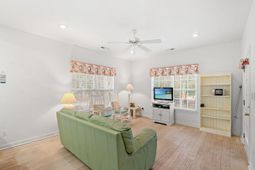 119 B 9th Ave. N photo 4