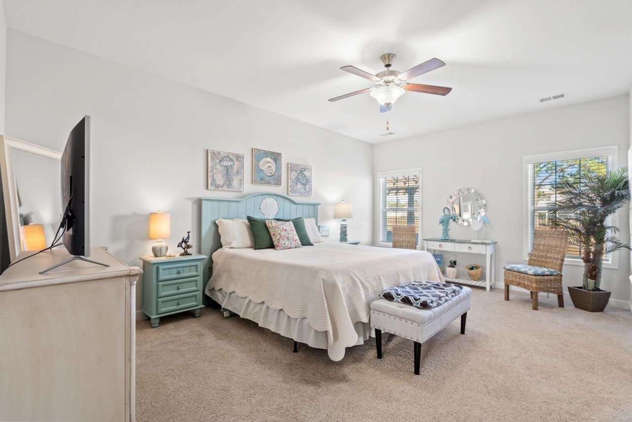 172 Board Landing Circle Photo 13