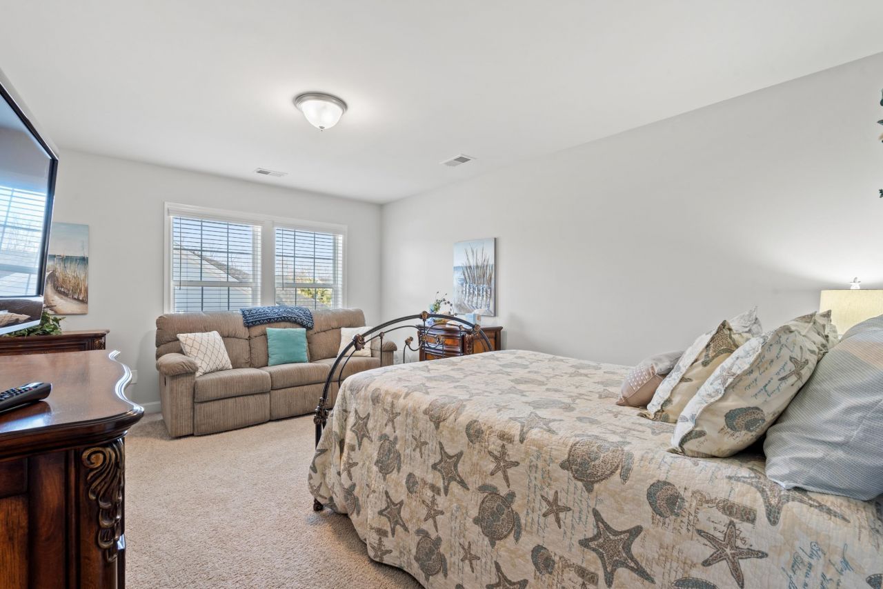 172 Board Landing Circle Photo 25