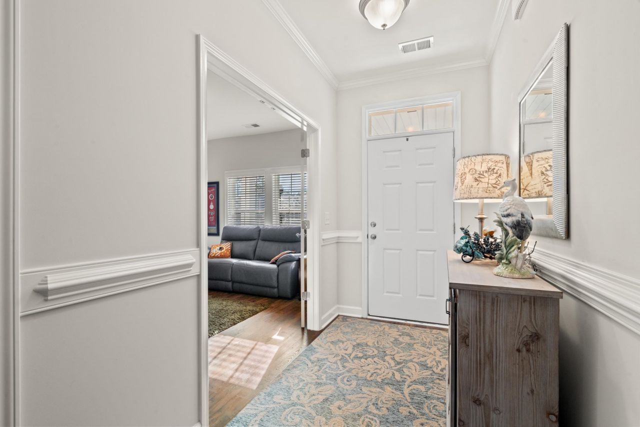 172 Board Landing Circle Photo 4