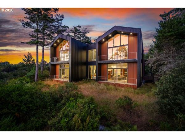 1170 Thirteenth, Port Orford, OR 97465