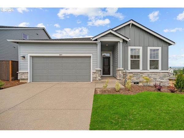 735 Glade AVE, Forest Grove, OR 97116